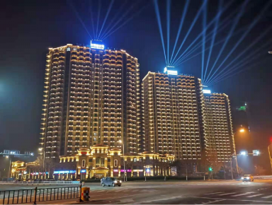 威(wei)海(hai)市華瀚大(da)湖公(gong)館(guan)樓體及週邊(bian)景(jing)觀亮(liang)化(hua)工(gong)程